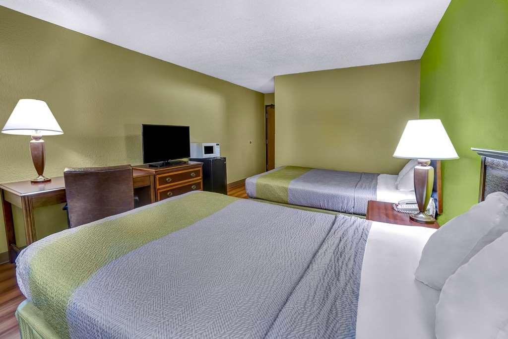Motel 6 Morehead Room photo